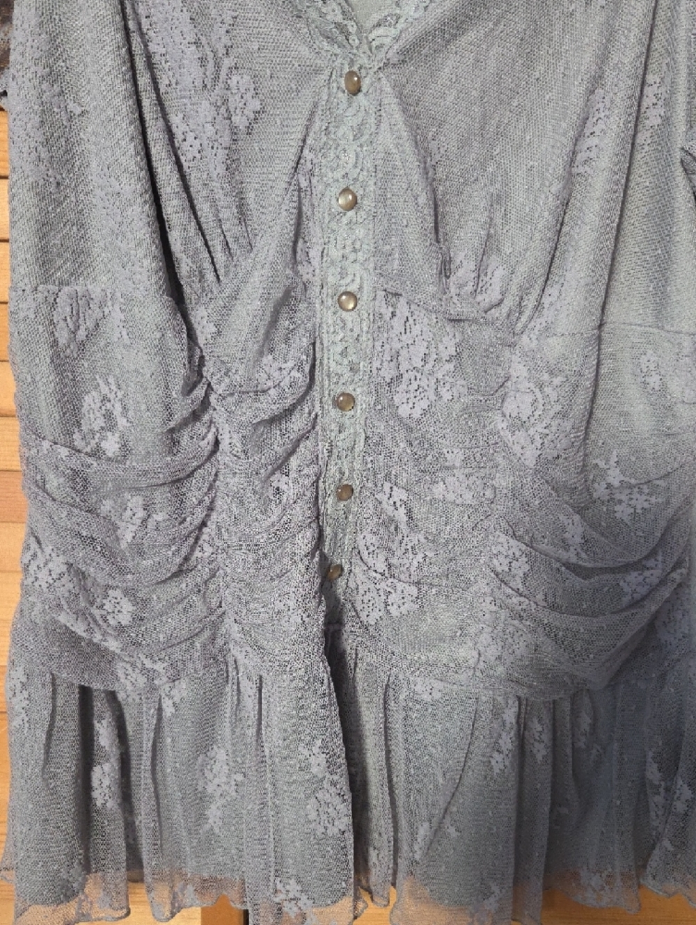 Torrid Gray lace ruched button-front peplum blouse - Picture 2 of 6